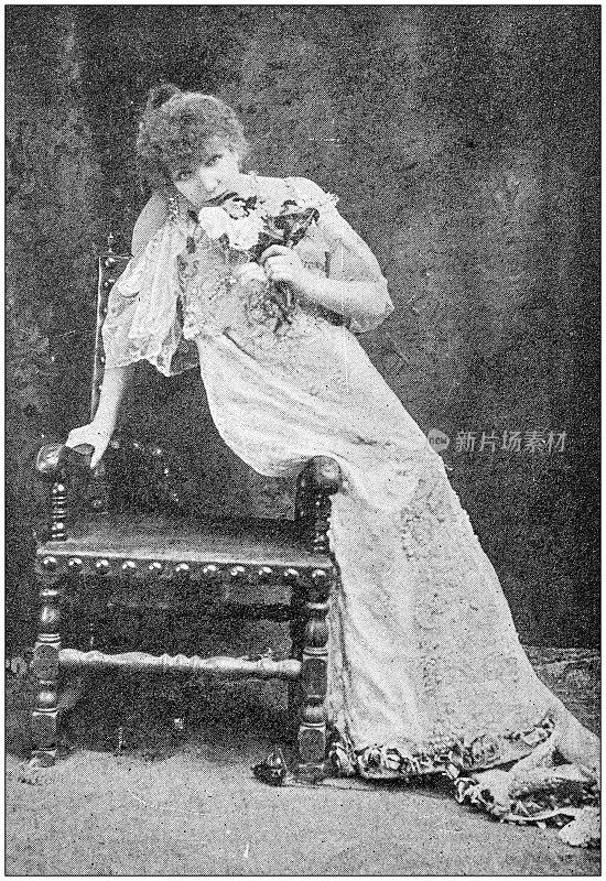 古董照片:Sarah Bernhardt
